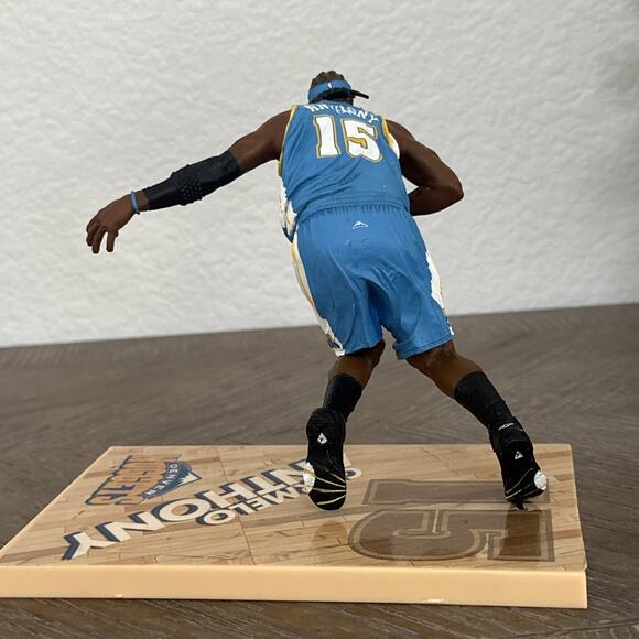 Carmelo Anthony New York Knicks NBA White Jersey, Denver Nuggets Figure Lot - Picture 5 of 16
